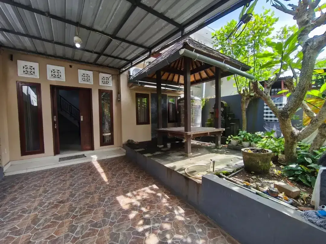 Disewakan Rumah 2 Lantai Lokasi Tenang Dlm Perumahan di Taman Giri, Nusa Dua. - Image 9 of 9