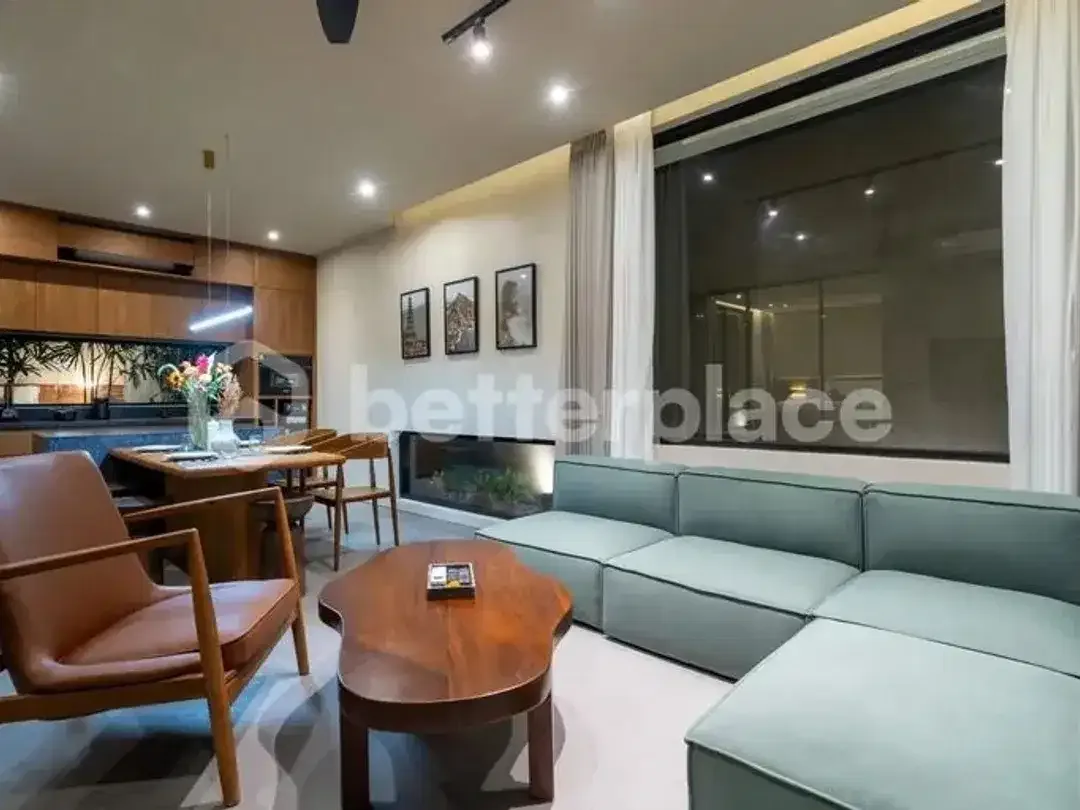 Brand New 3 Bedroom Luxury Villa in Tumbak Bayuh — Closed Living & Rooftop Pool - Image 3 of 10