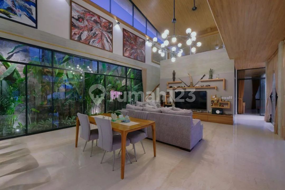 Luxury Villa Sanur Dekat Matahari Terbit (Dwjsnr15) - Image 2 of 4