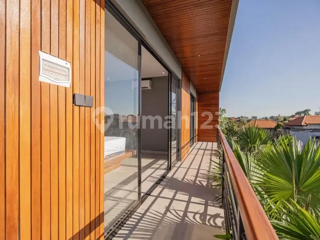 For Sale Brand New Villa Modern Kontemporer Style - Image 8 of 9