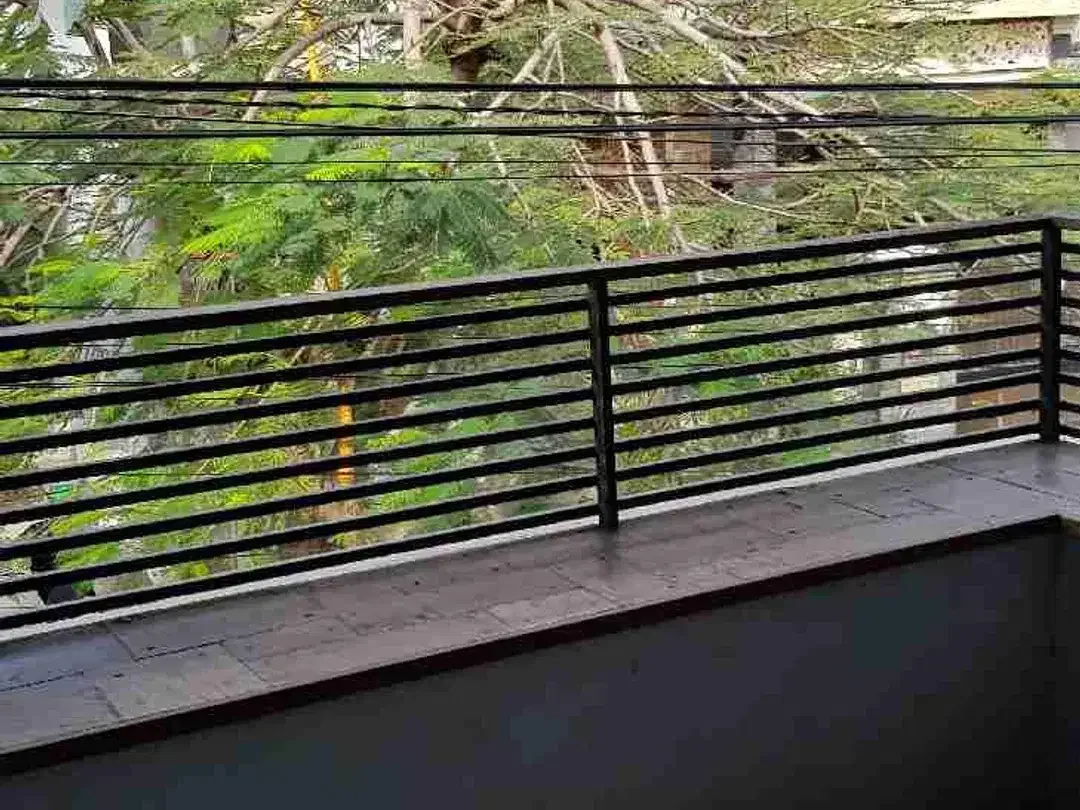 Rumah Modern Minimalis 5 Kamar di Renon Denpasar - Image 6 of 10