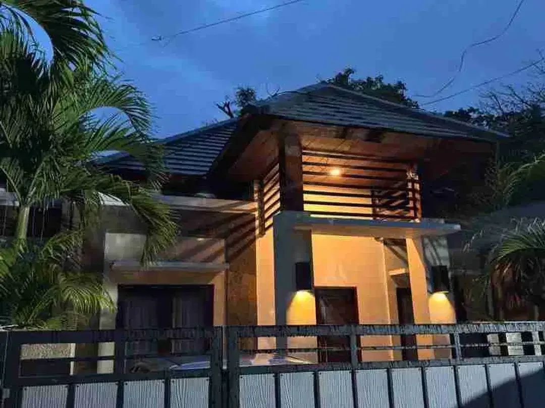 RUMAH VILLA FULL FURNISH & FULL RENOVATED FEB 2026 - Image 1 of 10