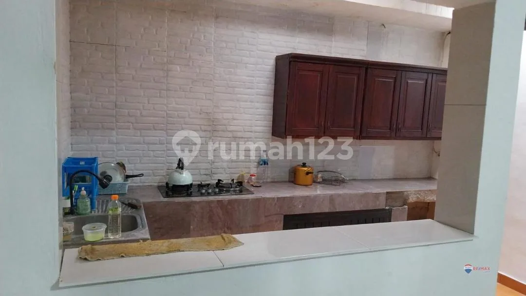 House 2 Floor For Rent, Denpasar Barat Area - Image 4 of 4