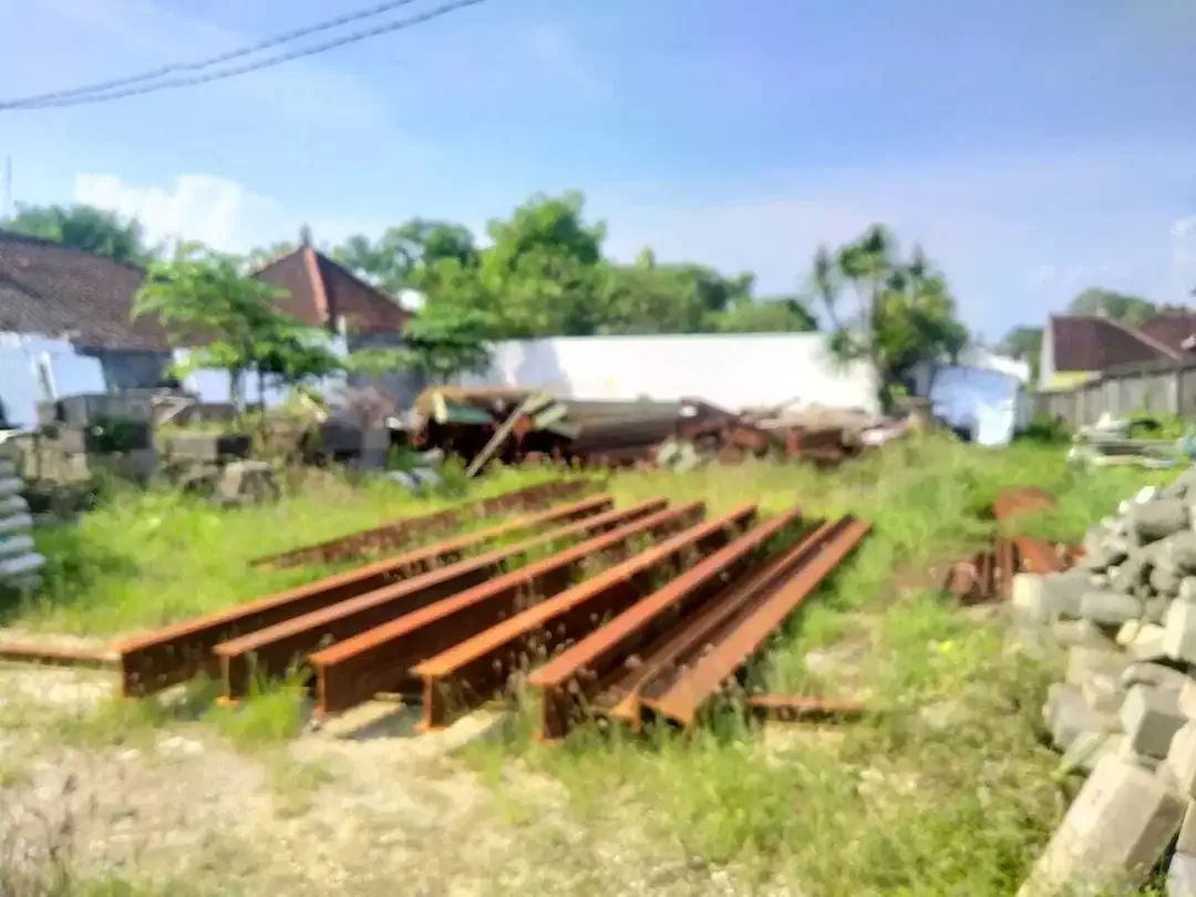 DIJUAL TANAH MURAH  DI JALAN RAYA BATUBELIG SEMINYAK KUTA - Image 2 of 6