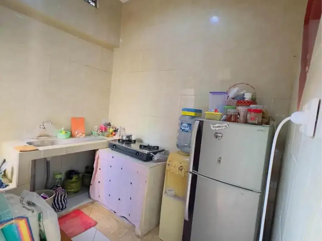 Dijual Rumah 1 lantai Masih terawat baik dan siap huni Lokasi Jl Gunung Resimuka - Image 6 of 10