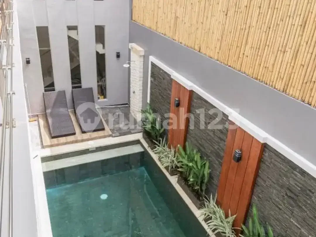 Di Jual Villa di Raya Kerobokan Canggu - Image 4 of 5