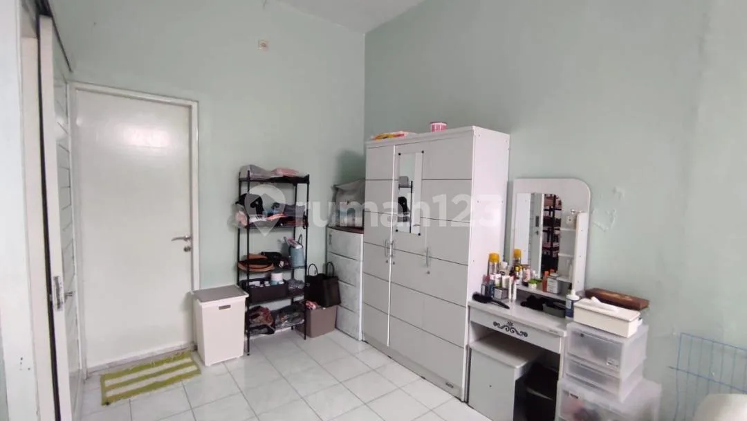 Rumah Bagus Semi Furnished di Jl Pantai Berawa, Badung - Image 3 of 4