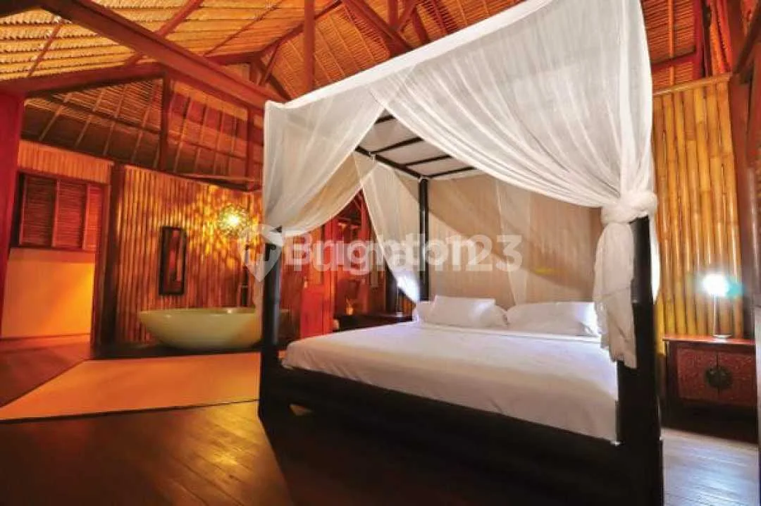 Exclusive Leasehold Investment Villa In Tanjung Benoa Bali - Image 1 of 3