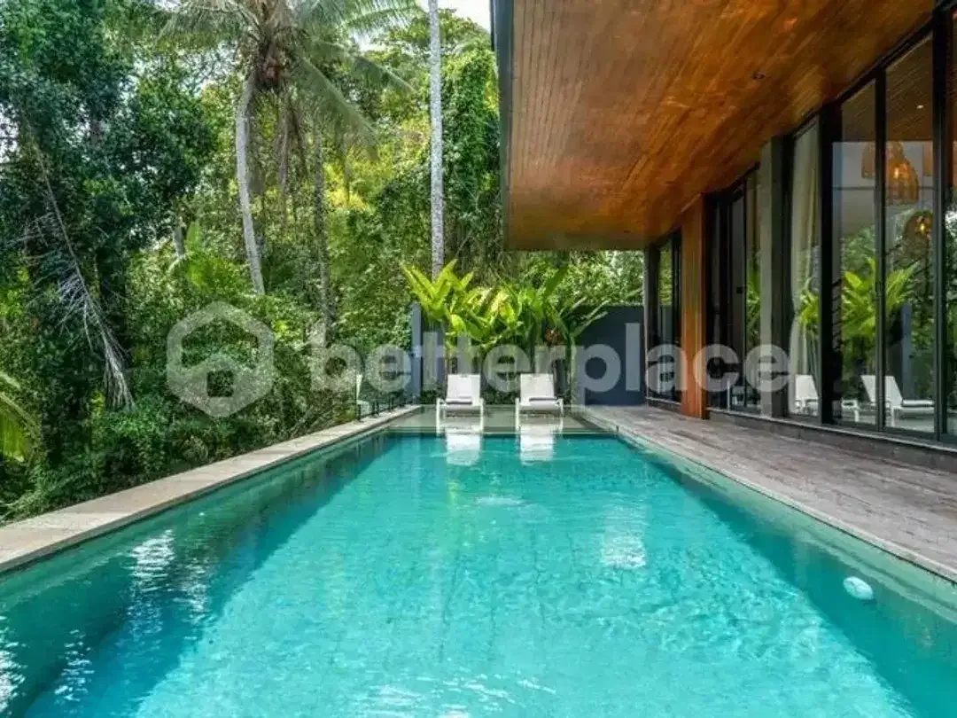 Exceptional 6-Bedroom Contemporary Villa in Ubud Featuring a Private Padel Court, Swimming Pool & Breathtaking Rice Field Panorama - Image 5 of 10