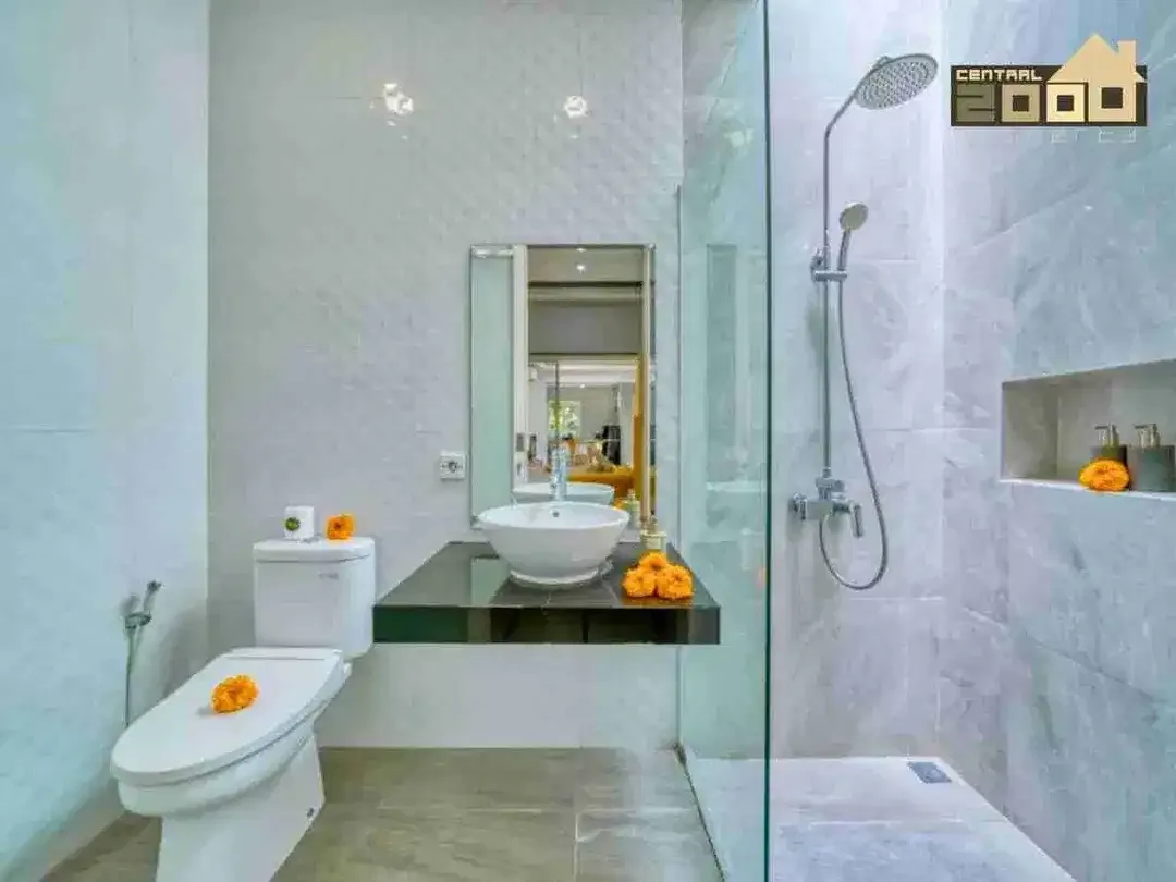 Cozy & Romantic Freehold House for Sale Near Canggu – Kerobokan Area - Image 9 of 9