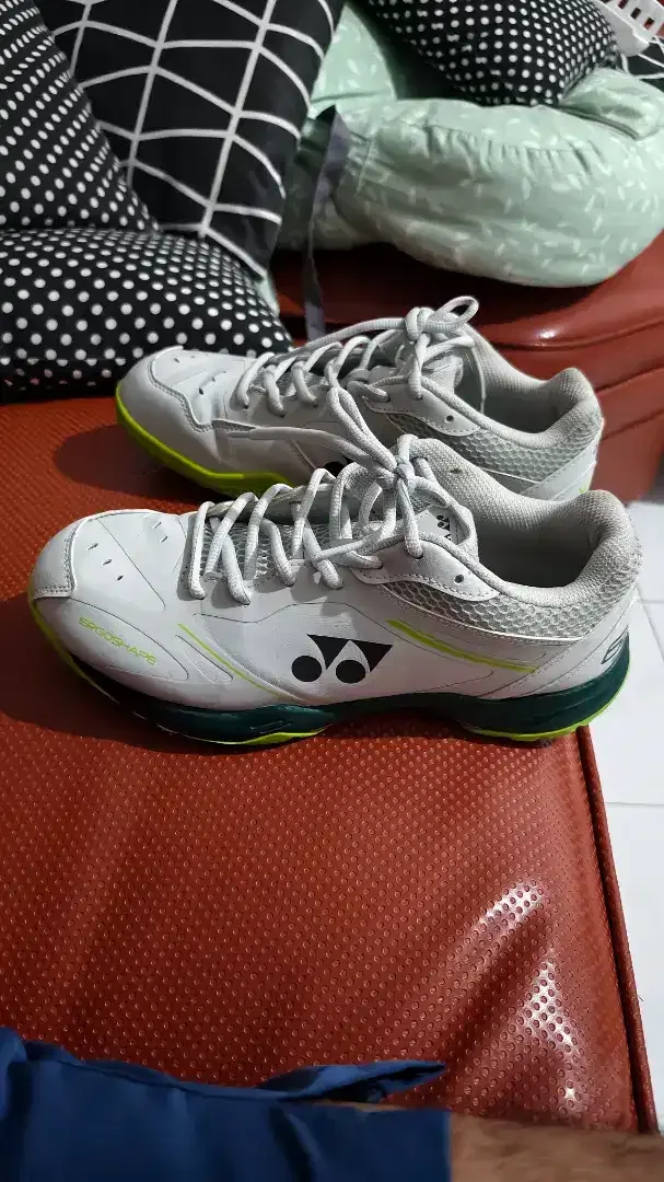 Sepatu Yonex SHB X VA 65 Viktor Axelsen Size 42 - Image 2 of 6