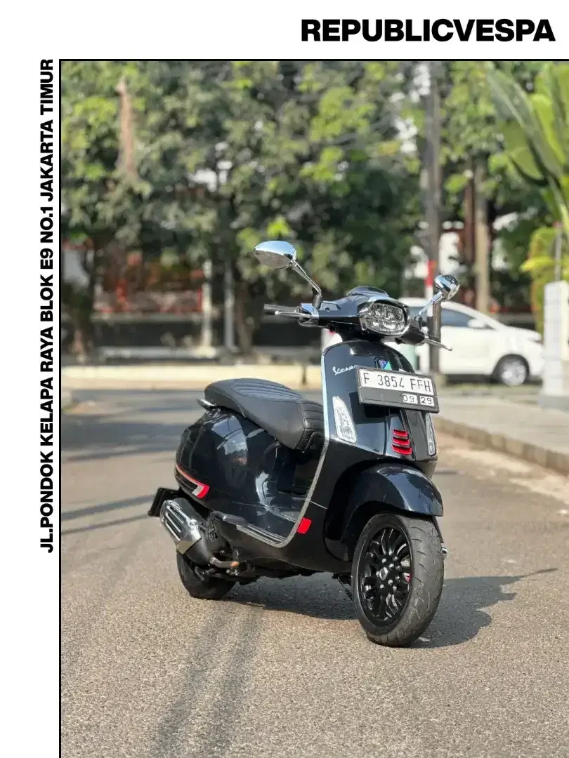 VESPA SPRINT S 150 IGET ABS LED TH 2019 PERFECT CONDITION - Image 2 of 7