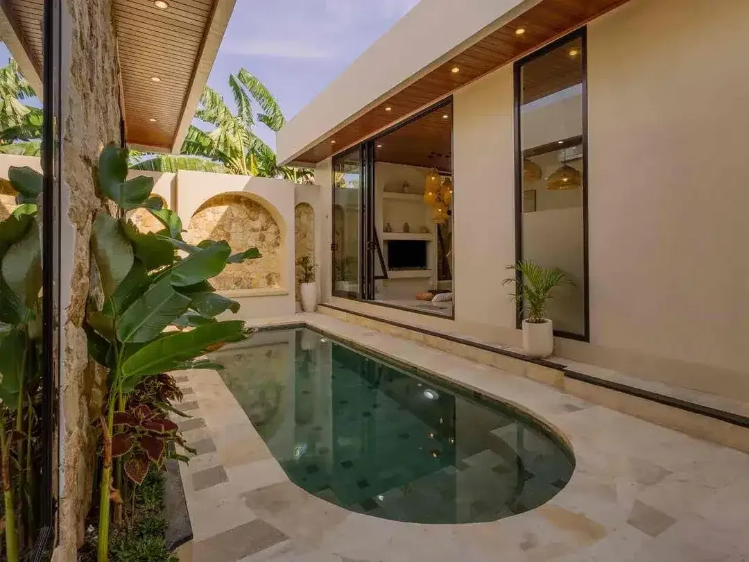 2 Bedroom Tropical Villa in Canggu - Image 2 of 10