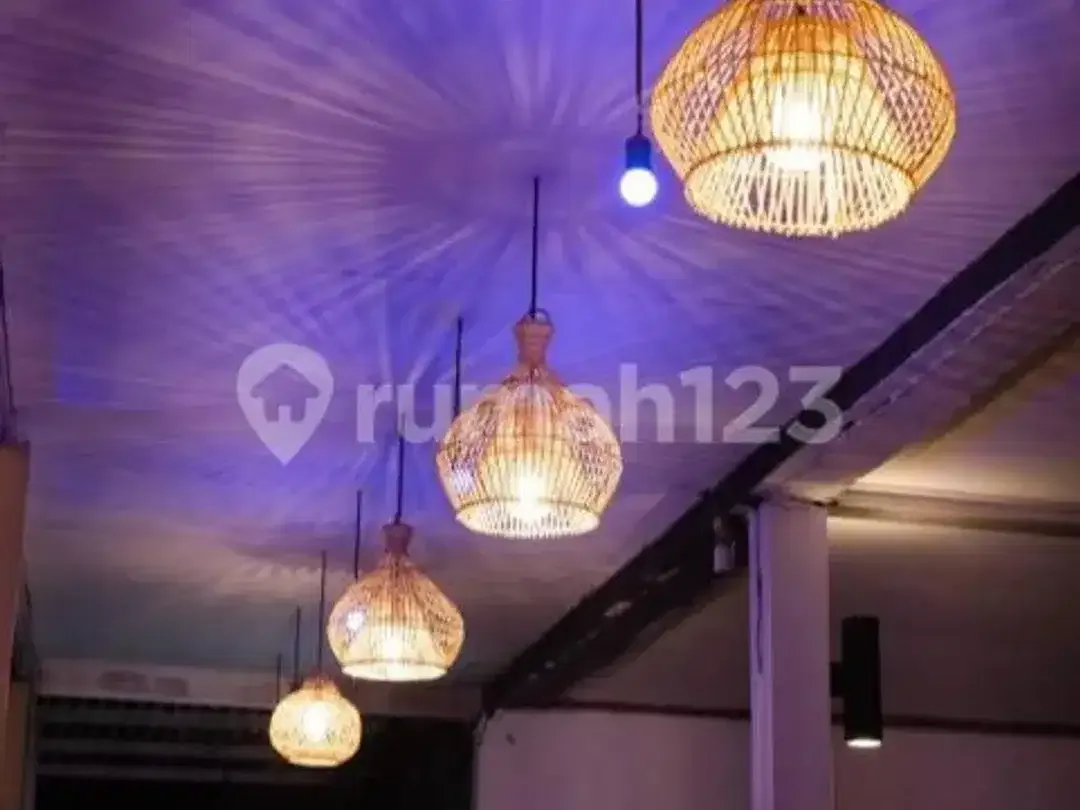 Disewakan Bar And Resto Dekat Area Pantai Melasti - Image 2 of 5