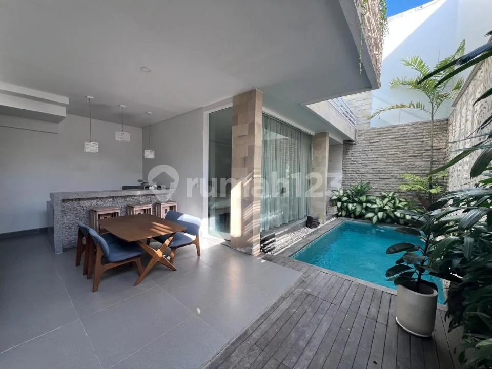 Vila Siap Huni Bebas Banjir di Prime Lokasi Legian Dewi Sri - Image 1 of 4
