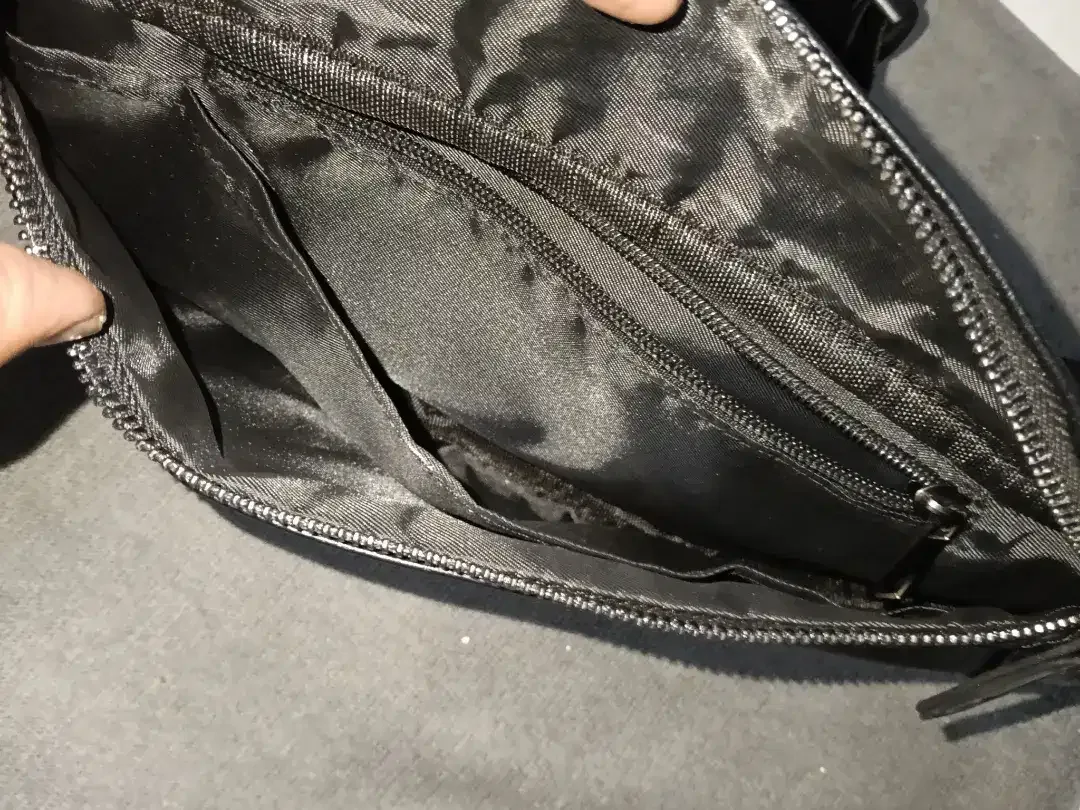 Tas kulit asli pakai 1x - Image 3 of 3