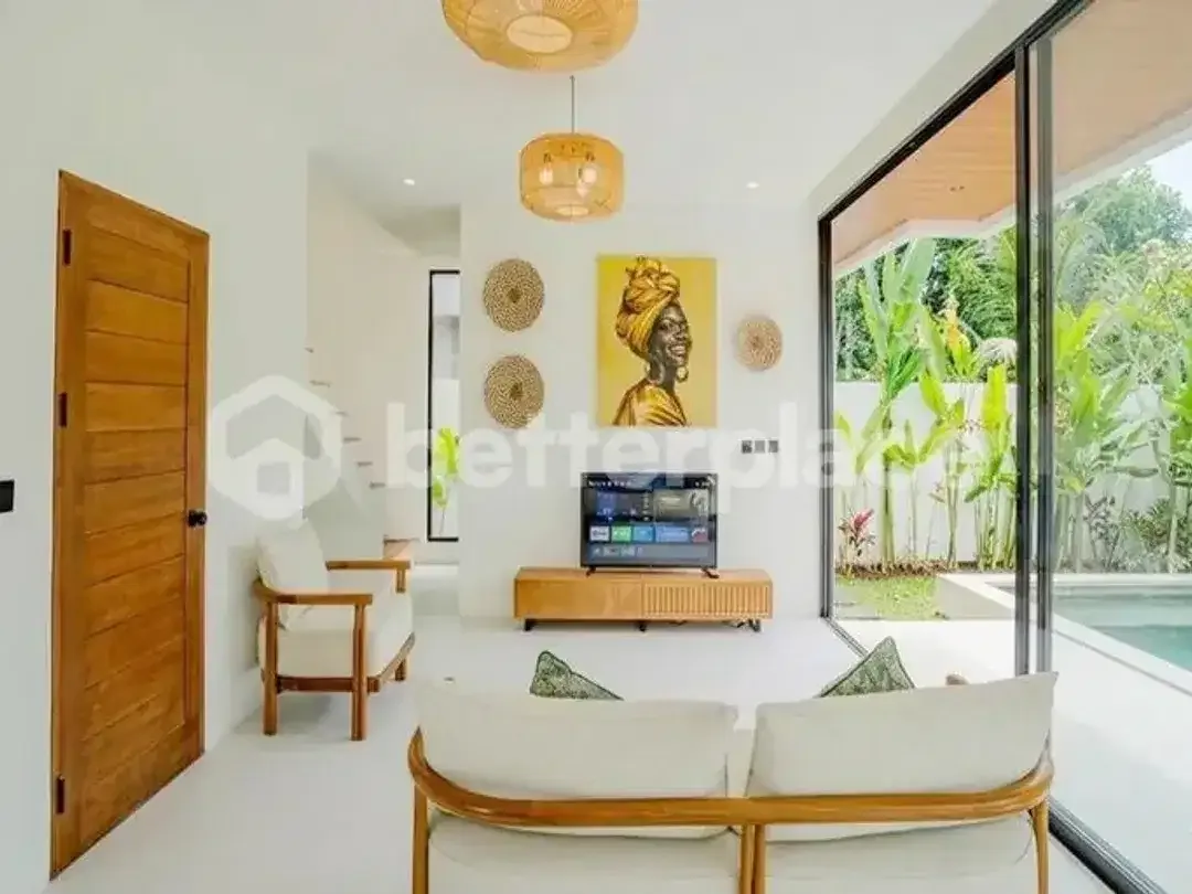 Income-Generating Ubud Gem – Stylish Fully Furnished 2-Bed Villa with High-Rated Booking Accounts, Dedicated Staff, and Seamless Ownership Transition - Image 4 of 10