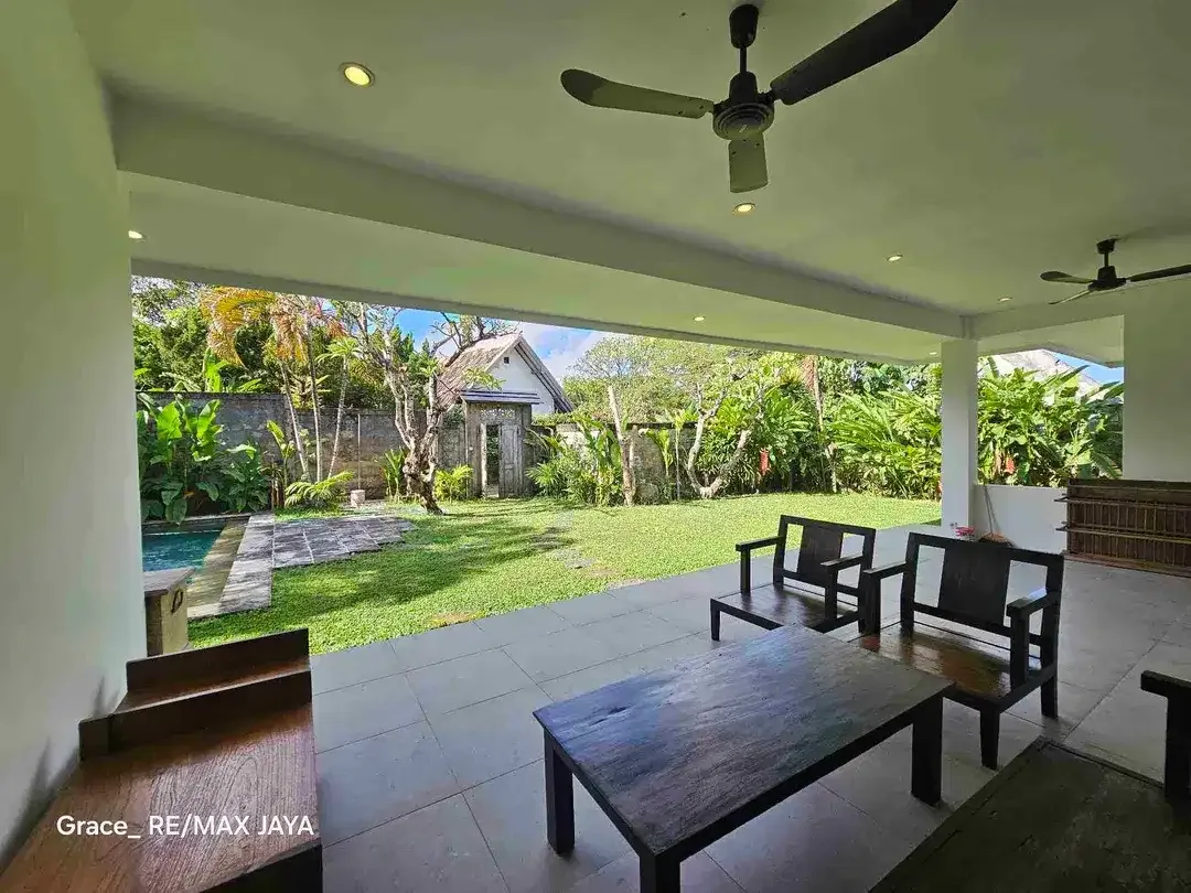 Serene 2 Bedroom Tropical Villa at Kerbokan, near by Lollypop School - Image 1 of 8