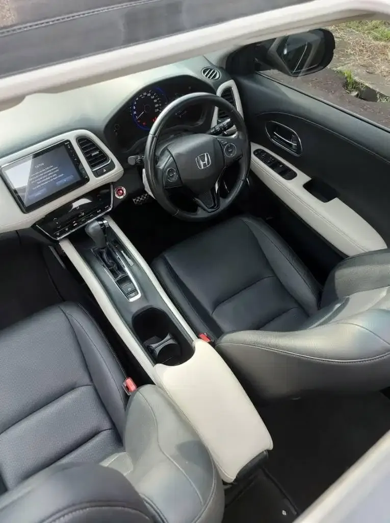 HRV PRESTIGE 2020 LOW KM - Image 10 of 10