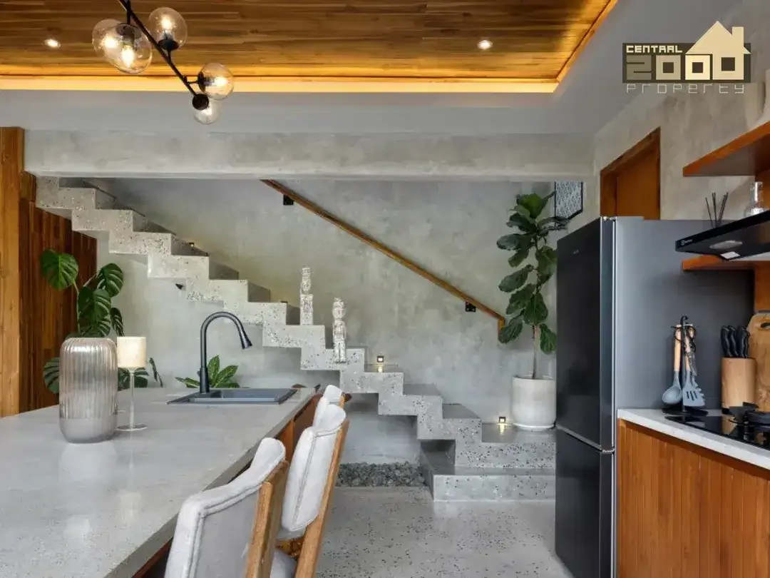 Luxury Tropical Villa for Sale in Ungasan - Fully Furnished - Image 3 of 10