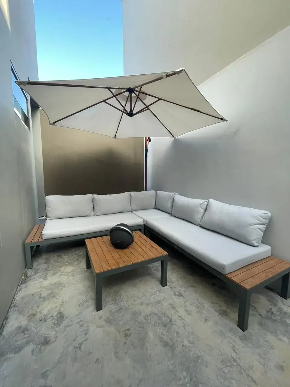 HUNIAN READY UNIT FULLYFURNISHED ONE GATEKAWASAN TERNAIK DI JIMBARAN - Image 2 of 10