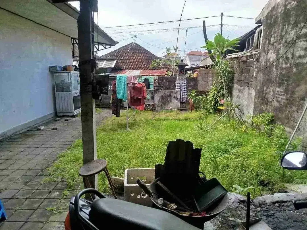 BUC DIJUAL TANAH BONUS RUMAH LAYAK HUNI 2 KAMAR DI DENPASAR UTARA - Image 3 of 10