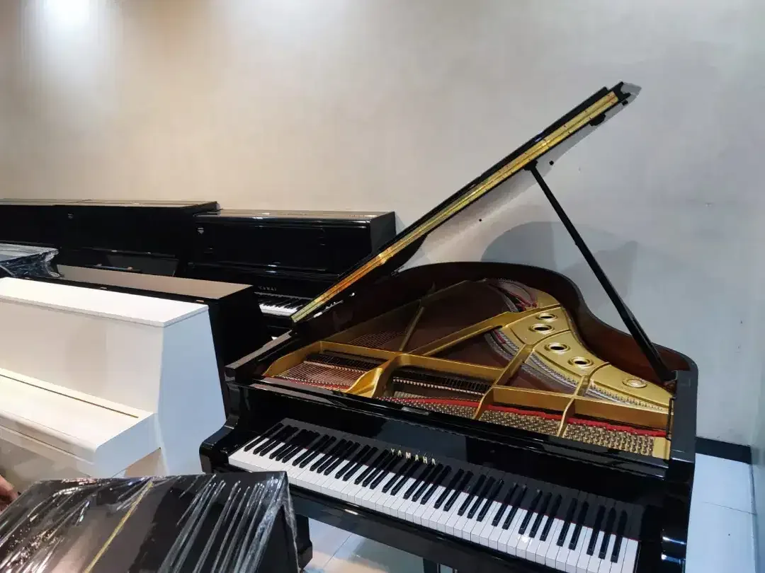 Grand Piano Yamaha C7 - Image 4 of 6
