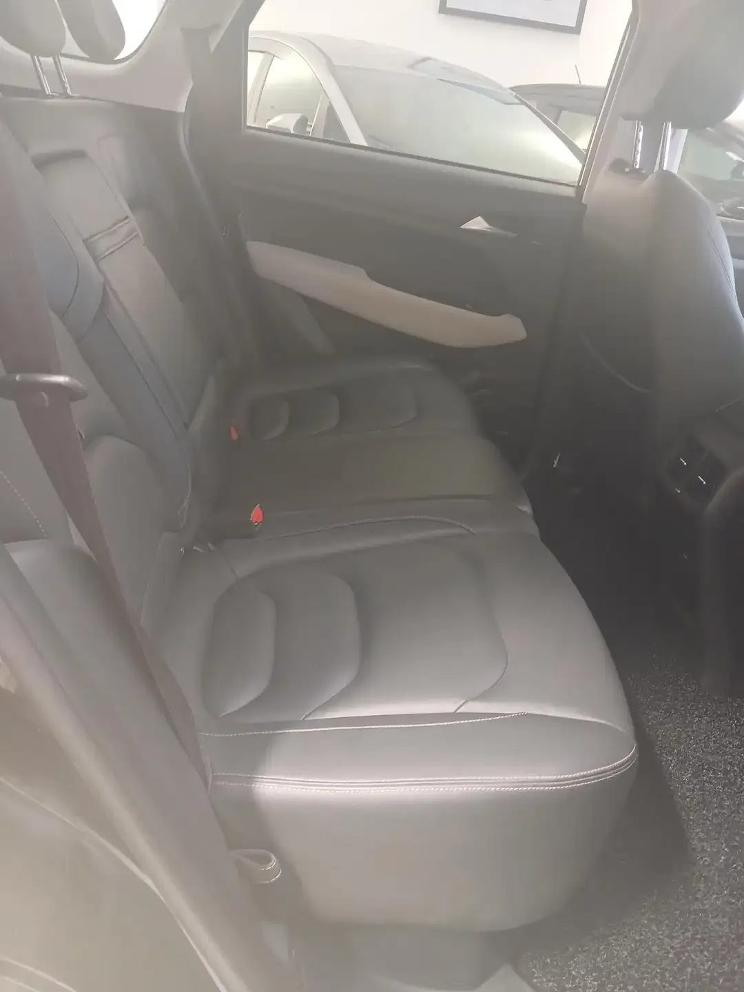Wuling Almaz T Lux 2019 Hitam met A/T 1.5cc - Image 7 of 10