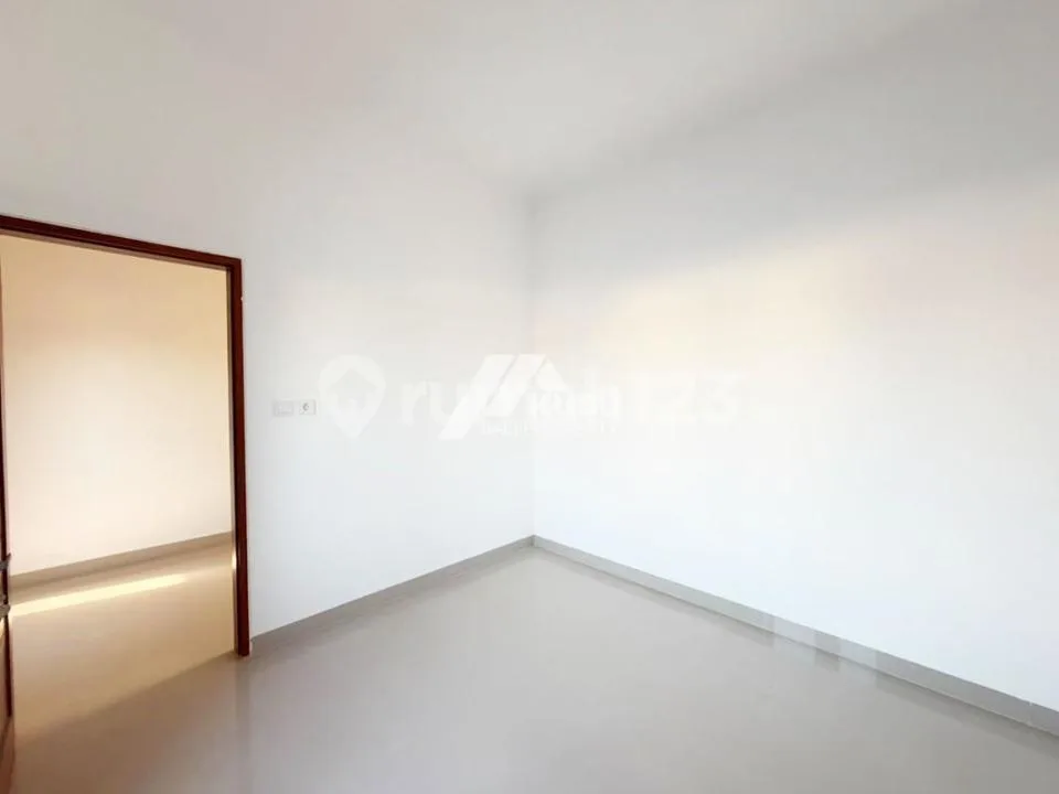 Kbp1664 A Brand-New House With A Minimalist Design, Located Within A Residential Complex. - Image 3 of 4