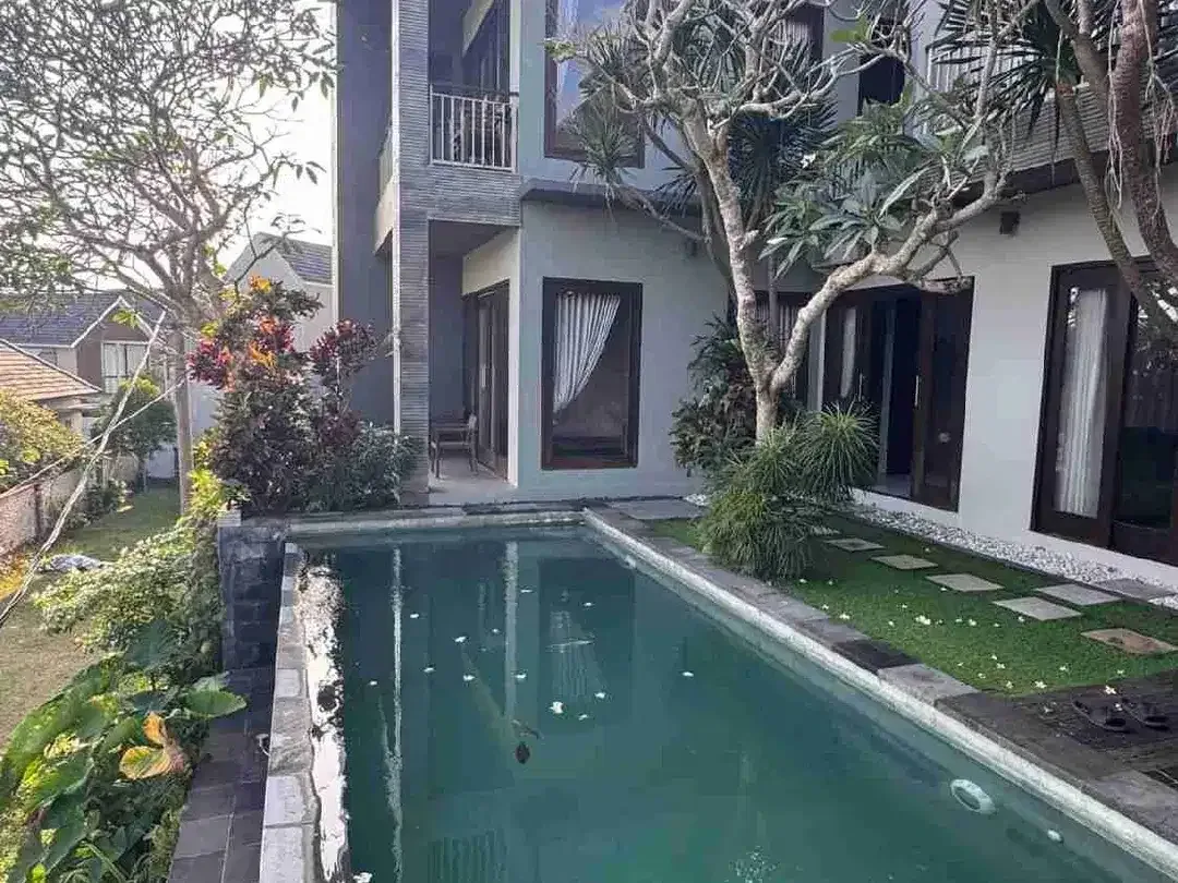 dijual villa 4 bedroom dekat hotel Ayana jimbaran Kuta Selatan Badung Bali - Image 3 of 10