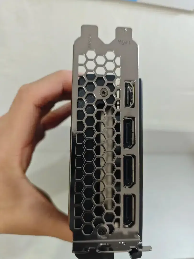 Gainward GeForce RTX 5060 8GB Python III GDDR7 (BEKAS) - Image 6 of 10