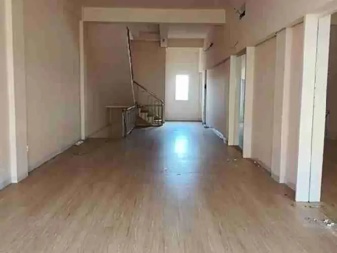 Disewakan Ruko 3 Lantai Siap Pakai Jl. Imam Bonjol Denpasar Barat, Rp 165 Juta/Tahun - Image 3 of 9