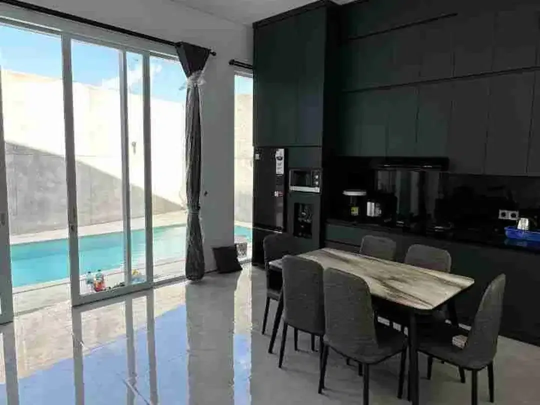 Buc Villa.modern 200M2 Full Furnis Ada Security 24Jam Semer Kerobokan - Image 8 of 10