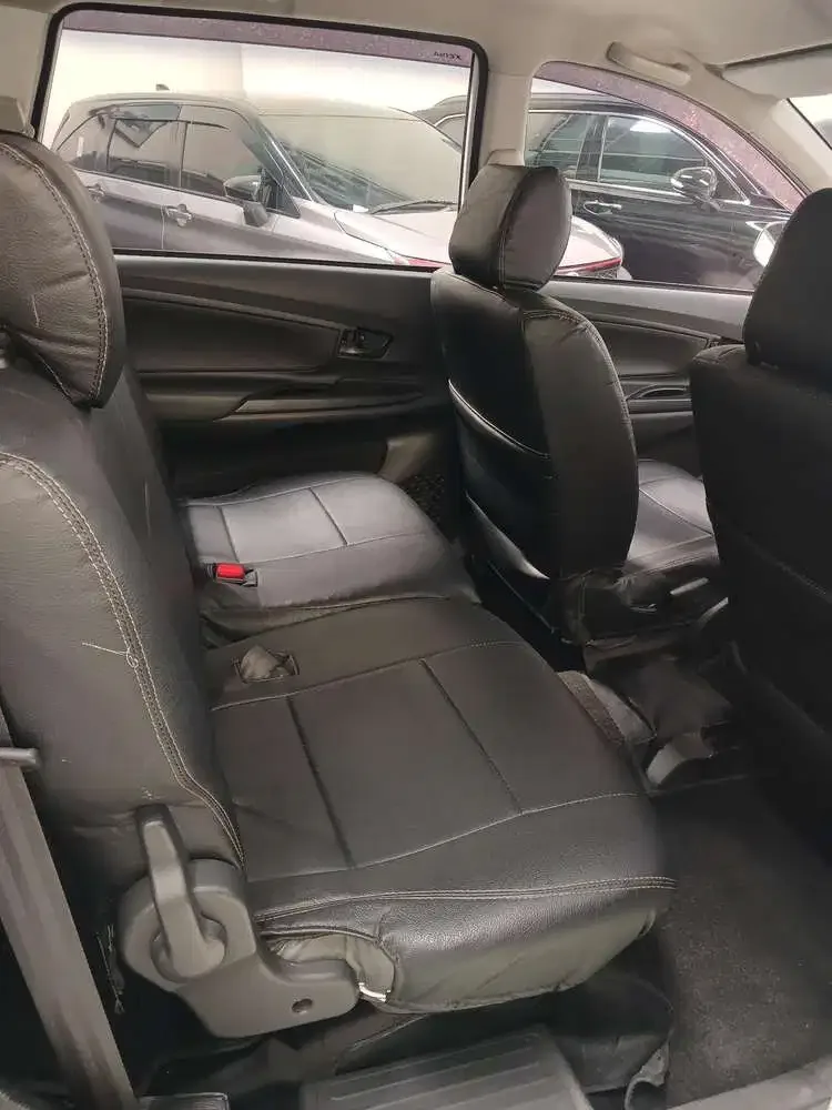 Daihatsu Xenia M 2014 Putih 1.0cc M/T - Image 7 of 8