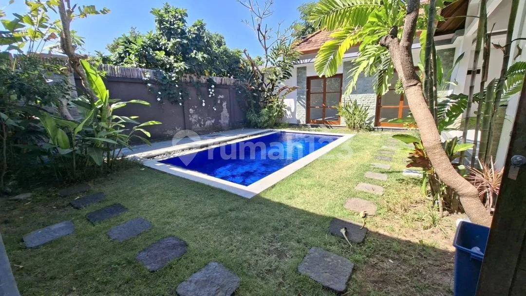 3 br Villa In Canggu No Furnished Near.beach.near Canggu Club - Image 1 of 4