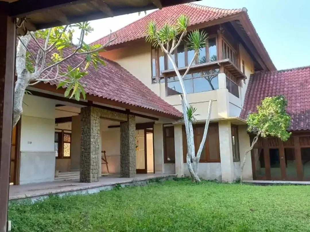 Jual cepat  Rumah style Villa di Lembah Pujian  Denpasar - Image 1 of 9