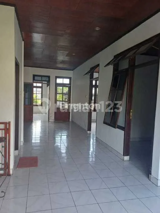 Rumah Strategis Cocok untuk Kantor Lokasi Denpasar Barat - Image 2 of 4