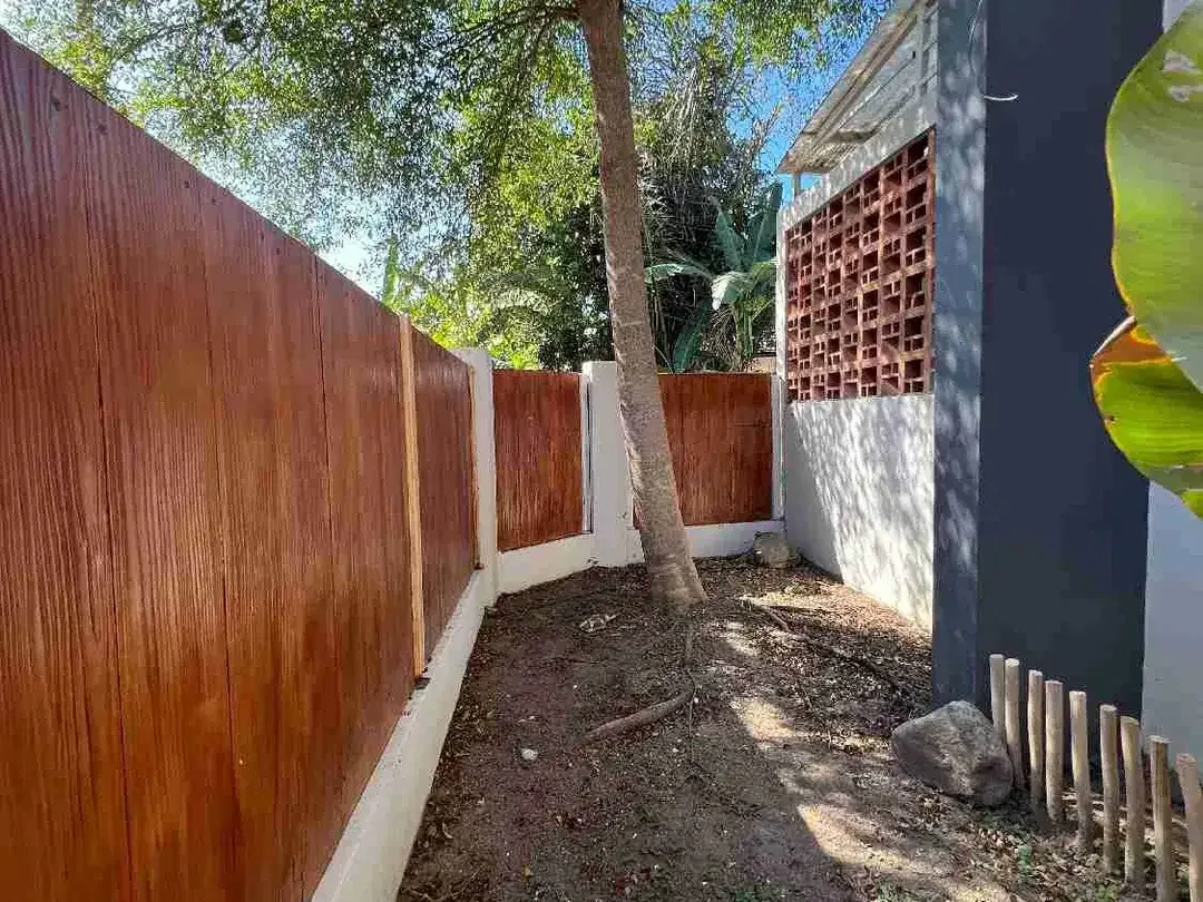 Dijual Rumah posisi Hook di Area Perumahan Sanur - Image 2 of 10