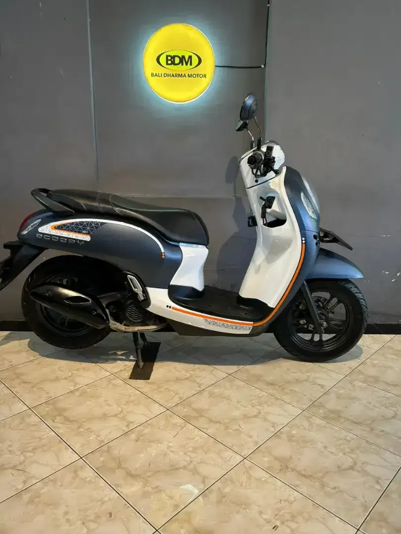 Scoopy fi thn 2023 kunci cash Bali dharma motor - Image 1 of 5