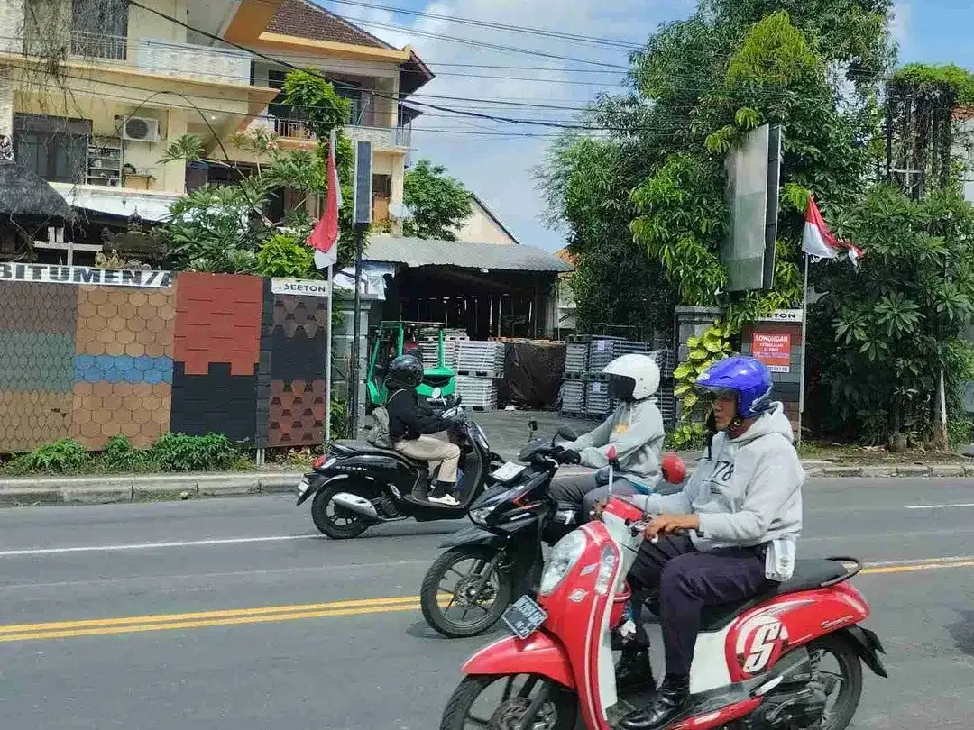 Gudang dan Rumah 3 Lantai di Jalan Raya Utama Cargo Denpasar Barat - Image 5 of 7