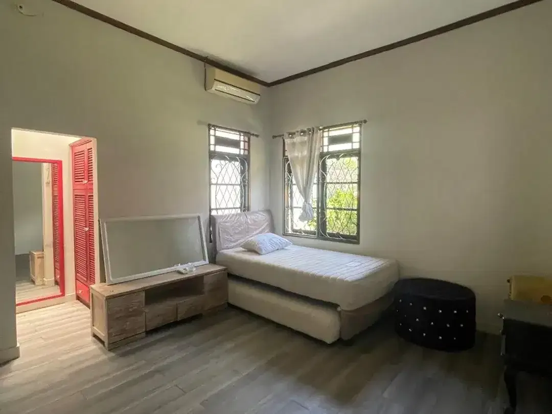Rumah 2 Kamar Tidur Lokasi Strategis di Perumahan Taman Griya Jimbaran - Image 4 of 10
