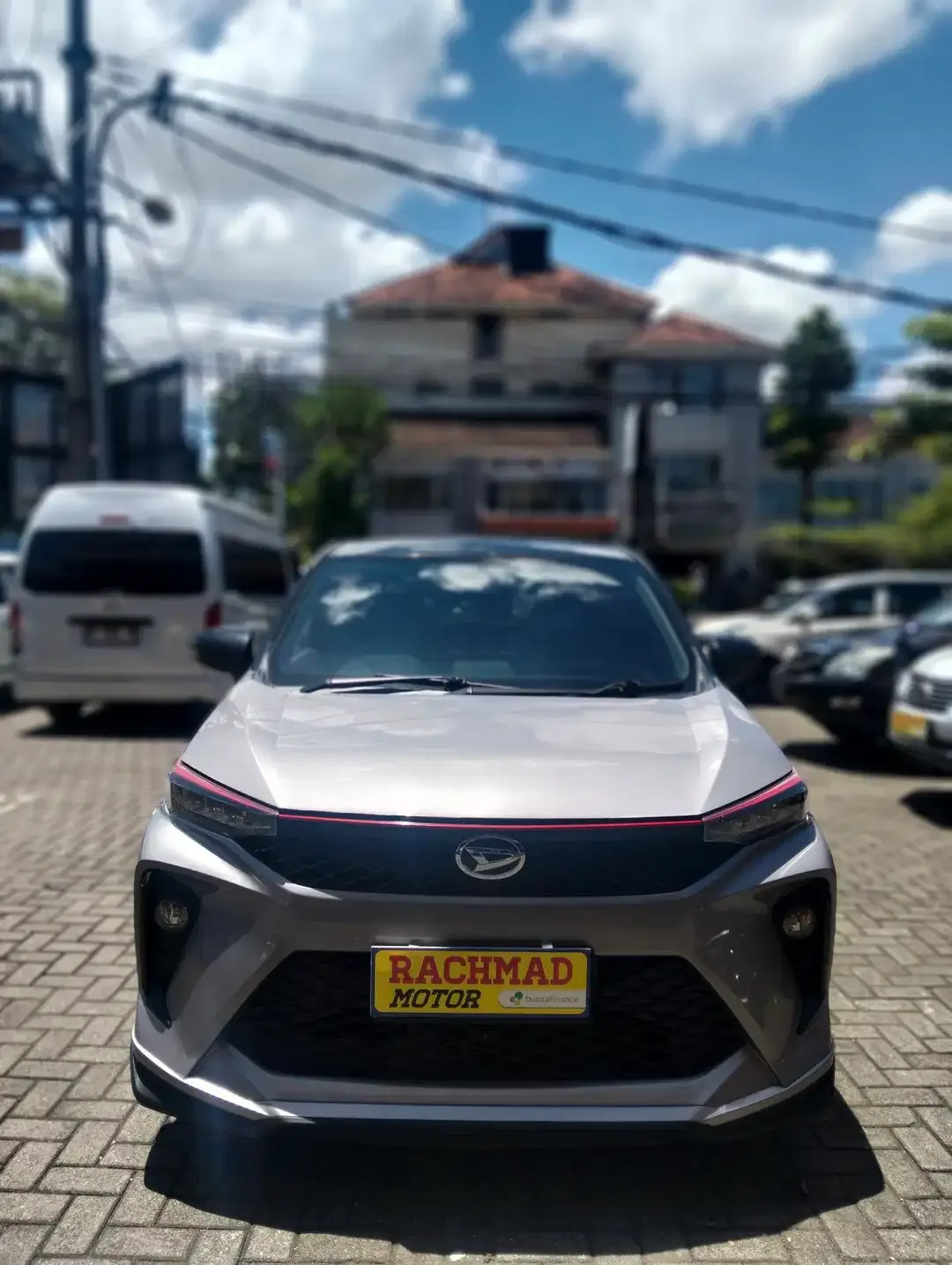 Daihatsu Xenia 2023 Bensin - Image 1 of 8