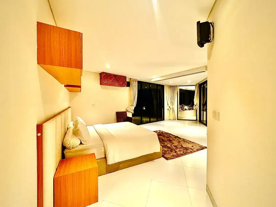 Freehold - Luxury Ocean & Jungle View Villa in South Bali, Jimbaran, Bali - Image 3 of 10