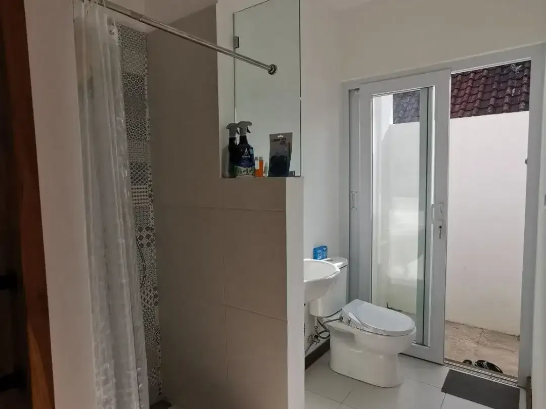 Dijual modern villa!! Bangunan Berkualitas Lokasi di Jl Toyaning, Ungasan - Image 4 of 10