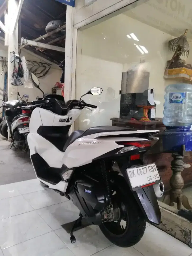 DP 3,5 JT/ BUNGA MENURUN 2% / HONDA PCX 160 TAHUN 2025 - Image 6 of 8