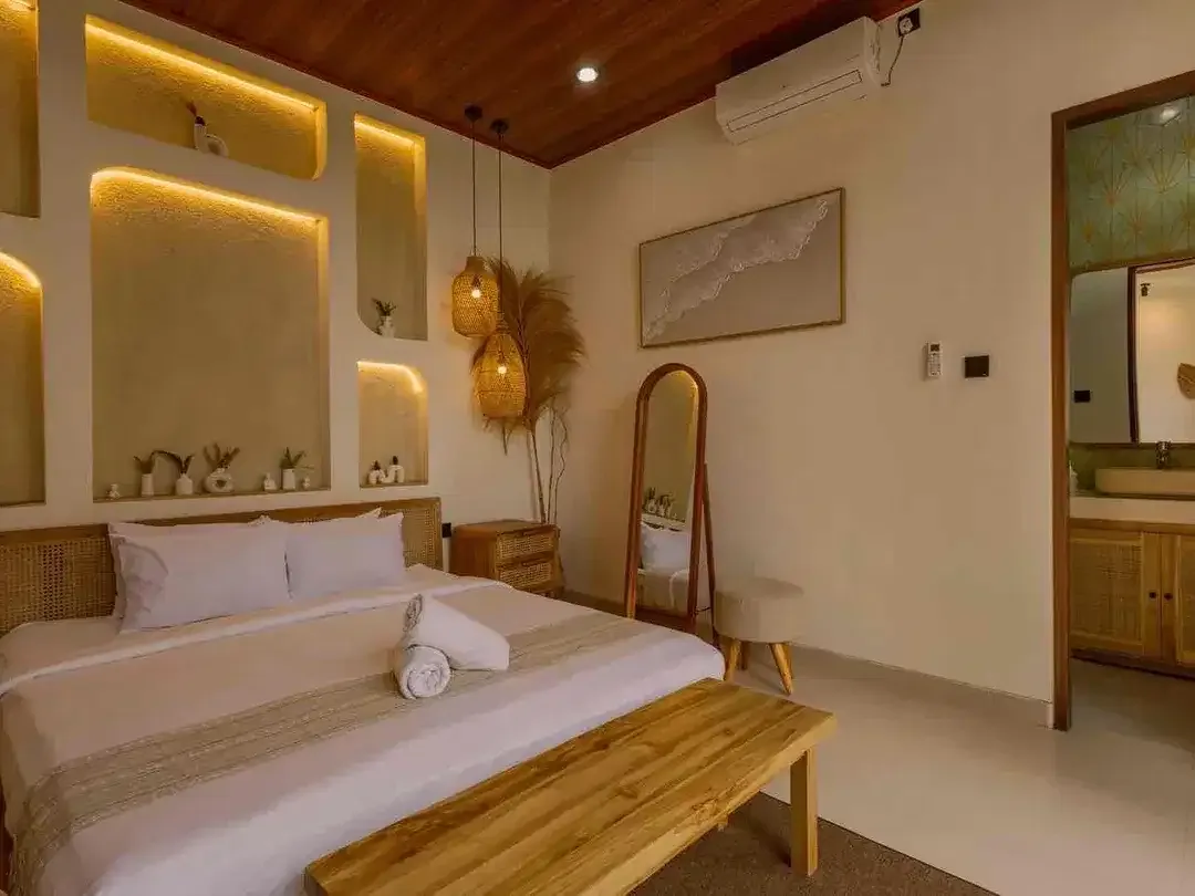 2 Bedroom Tropical Villa in Canggu - Image 9 of 10
