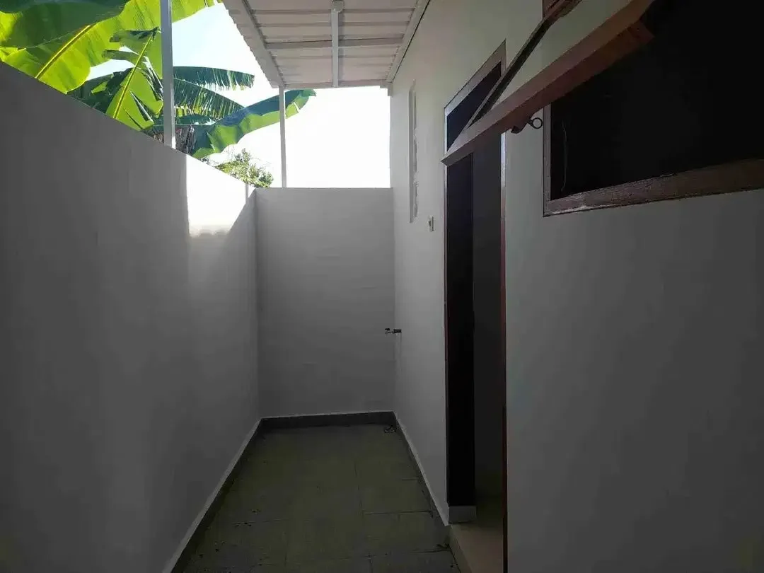 Rent Rmh Semi Villa Baru Gres Tunjung Tutur A Yani Dkt Sman8,Wrng Mina - Image 9 of 9