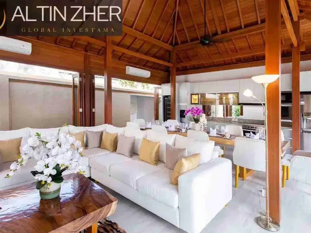 VILLA MODERN TROPICAL SIAP HUNI, KEROBOKAN KUTA UTARA BALI - Image 3 of 10