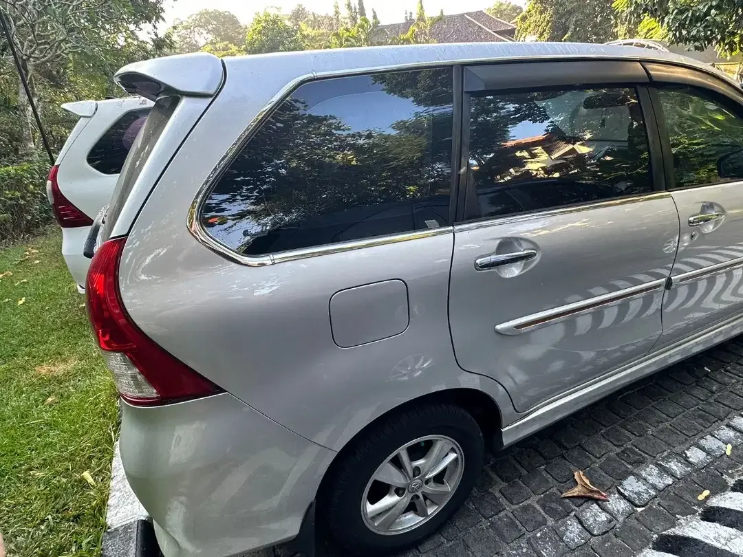 TOYOTA AVANZA VELOZ 2015 - Image 5 of 6