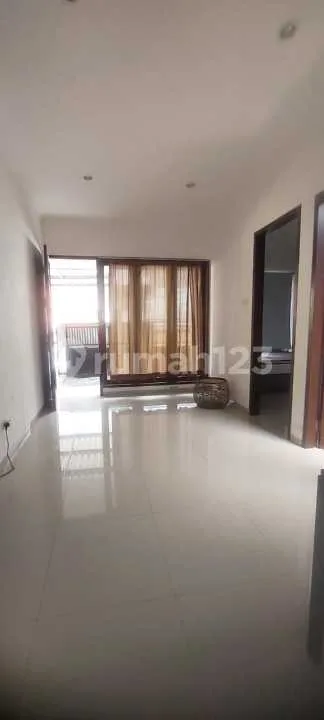 Rumah 2 Lantai Tengah Kota Denpasar Selatan - Image 4 of 4